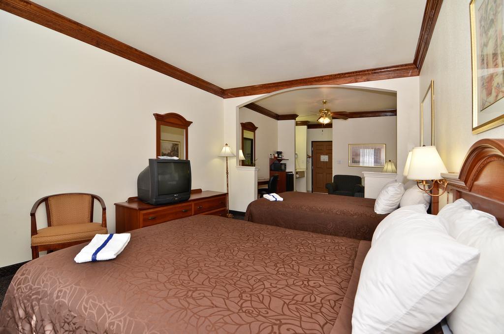 Best Western Fort Worth Inn And Suites Dış mekan fotoğraf