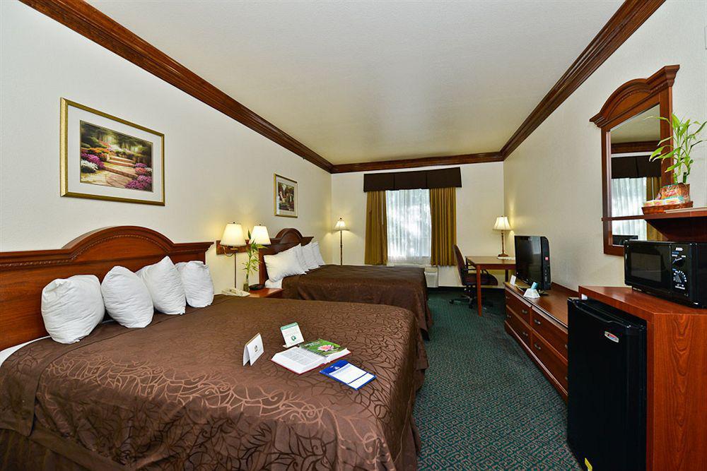 Best Western Fort Worth Inn And Suites Oda fotoğraf